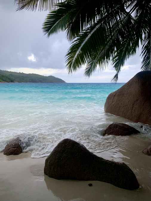 Seychelles clear water