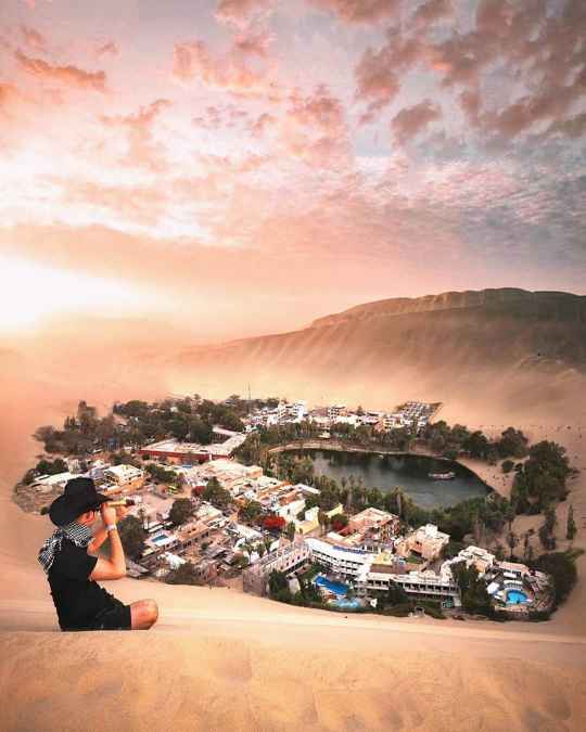 Huacachina oasis, Peru